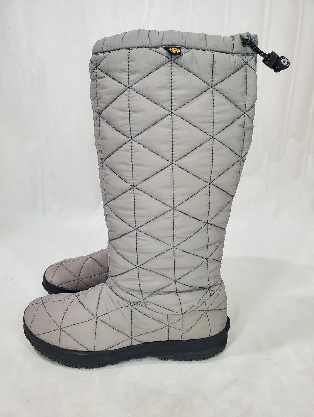 Bogs Womens Snowday Tall Puffy Quilted Winter Snow Boots Waterproof Insulated 9